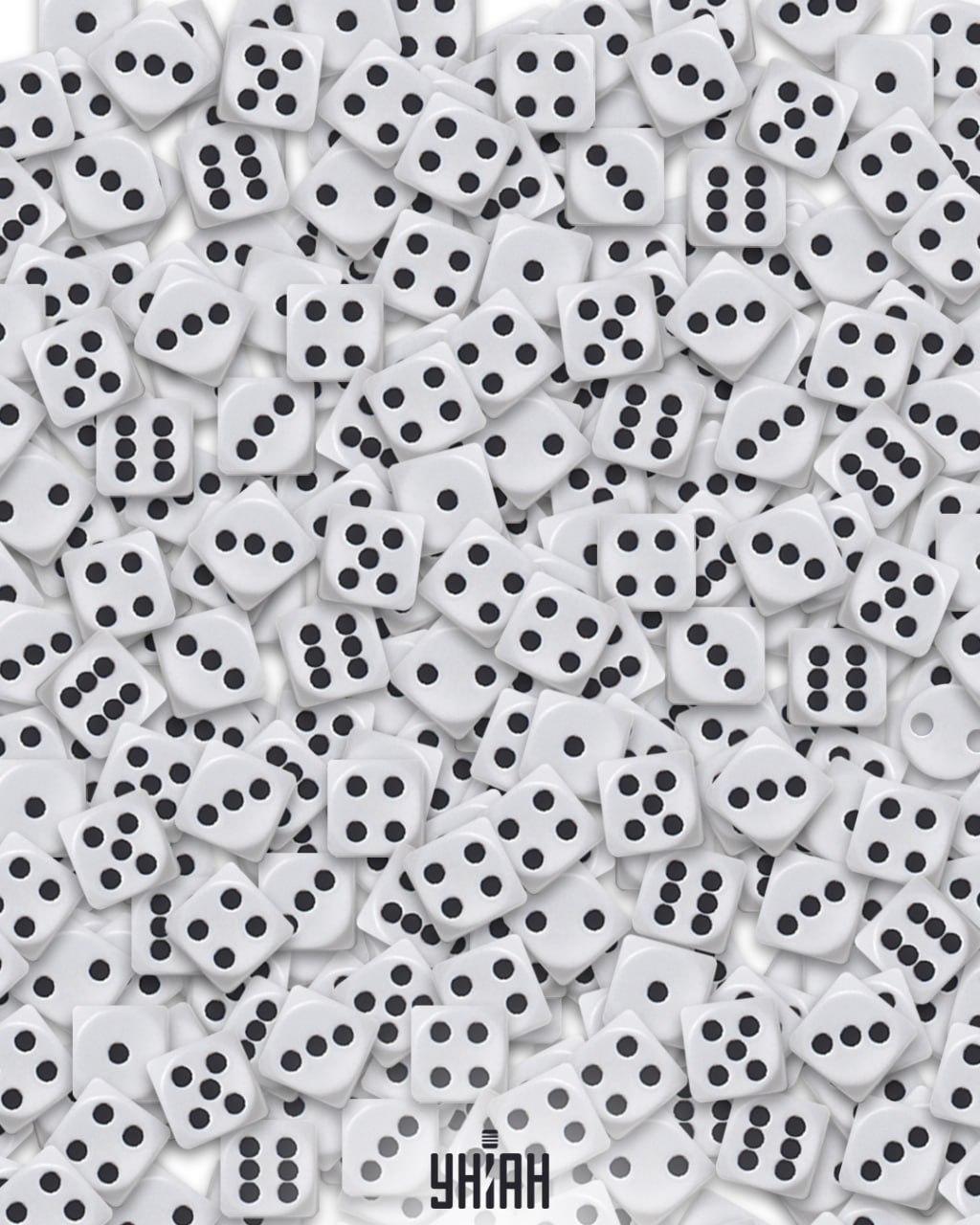 Meidän on löydettävä painike ajoissa / Moje-kollaasi